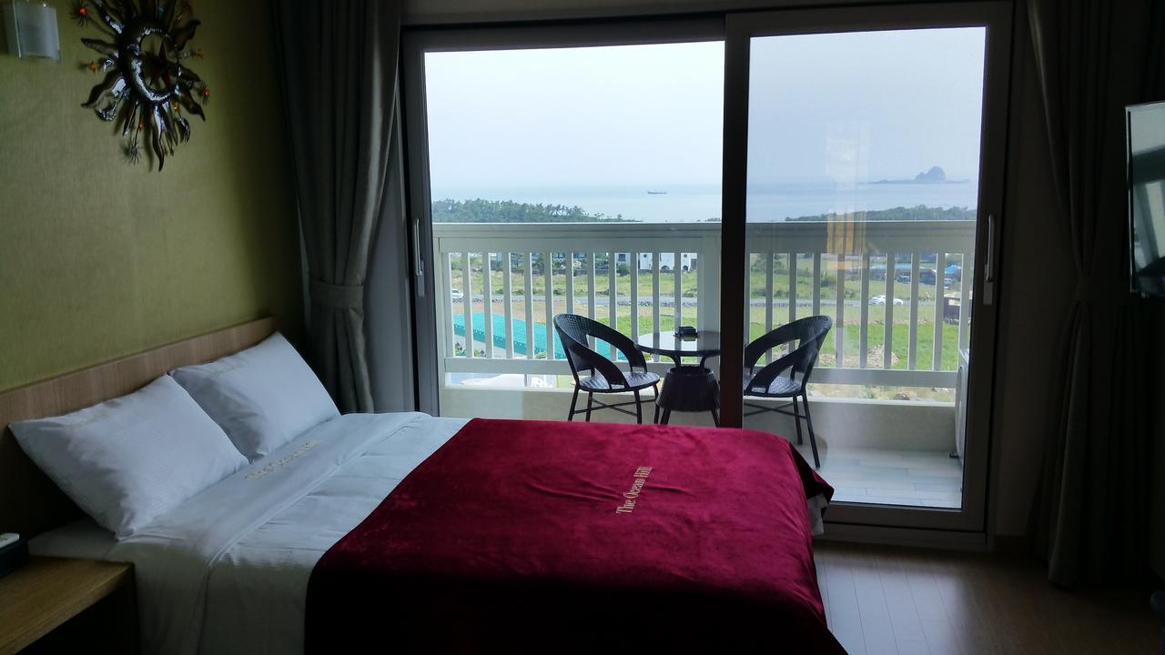 Jeju The Ocean Hill Pension Seogwipo Ngoại thất bức ảnh