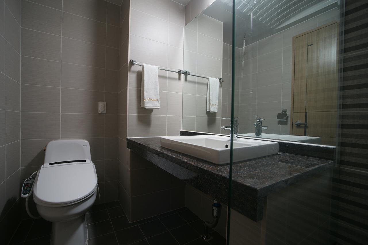 Jeju The Ocean Hill Pension Seogwipo Ngoại thất bức ảnh